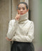 CLASSIC TURTLENECK TOP IN STONE