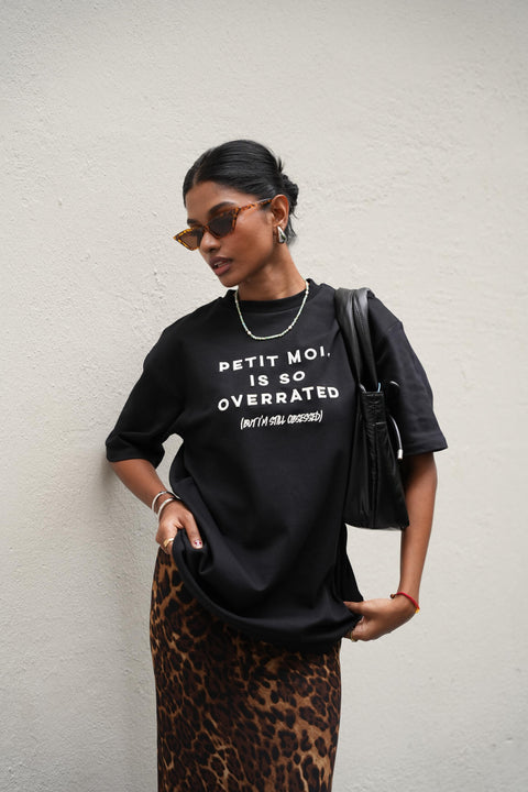 OVERRATED TEE IN NOIR