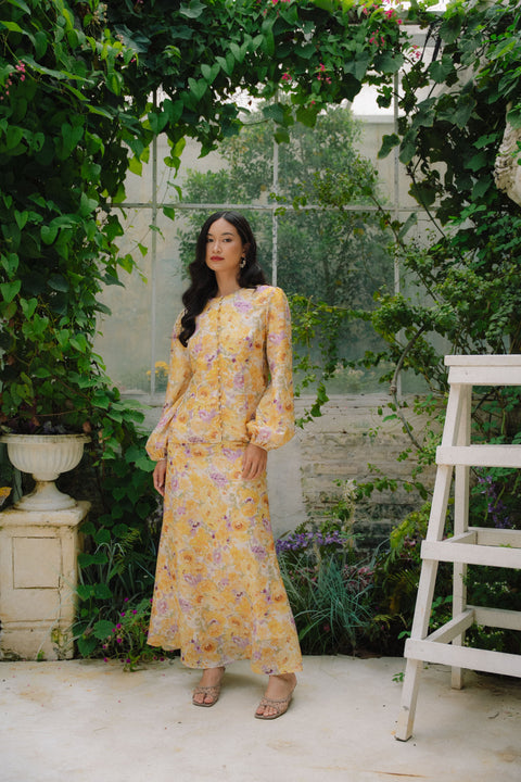 ROSALIND SET IN PRIMROSE