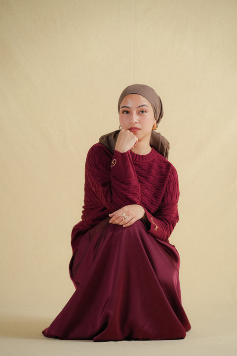NUVOLA KNIT SWEATER IN BURGUNDY