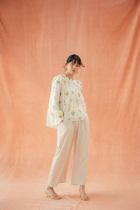 CLARA TOP IN SUMMER