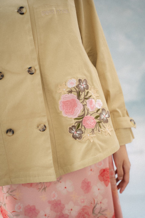 LE COOL TRENCH IN PRIMAVERA