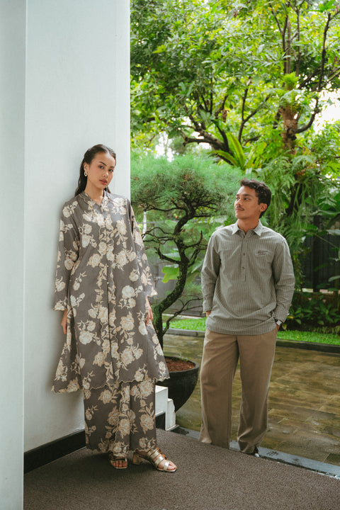 AZIZAH KEBARUNG IN DOVE