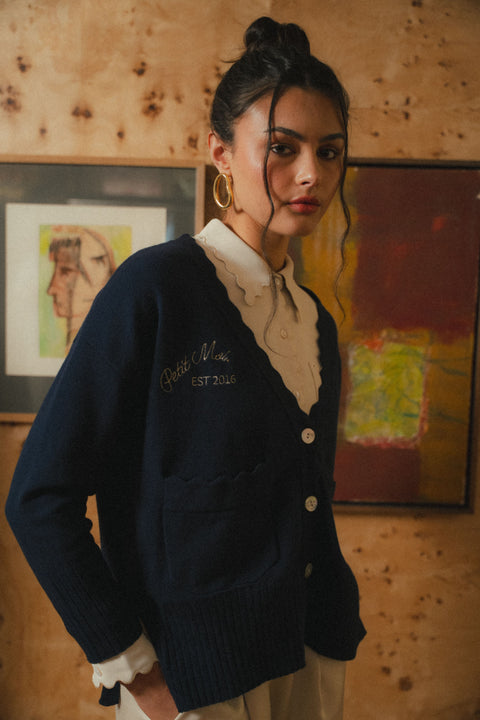CLASSIC CARDI IN BLEU MARINE