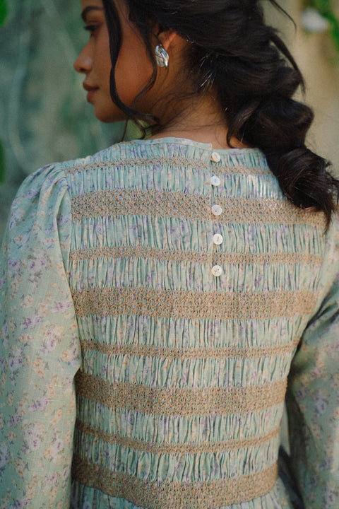 PERSEPHONE KURUNG IN SAGE