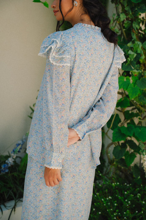 MAGGIE KURUNG IN FORGET-ME-NOT