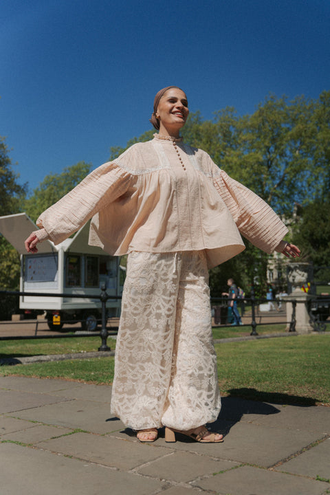 CAPUCINE BLOUSE IN CHAMPAGNE