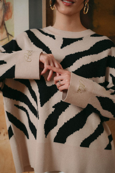VICKY KNIT SWEATER IN ZEBRA (ADULT)