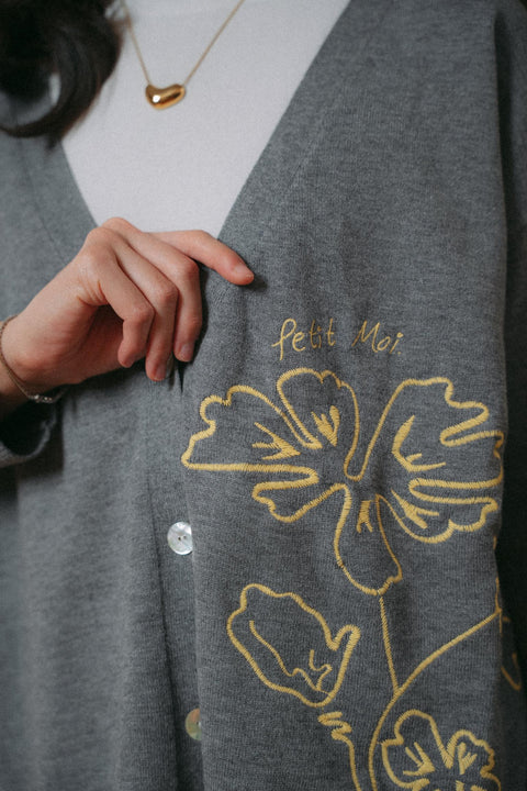 CLASSIC CARDI IN DAFFODIL