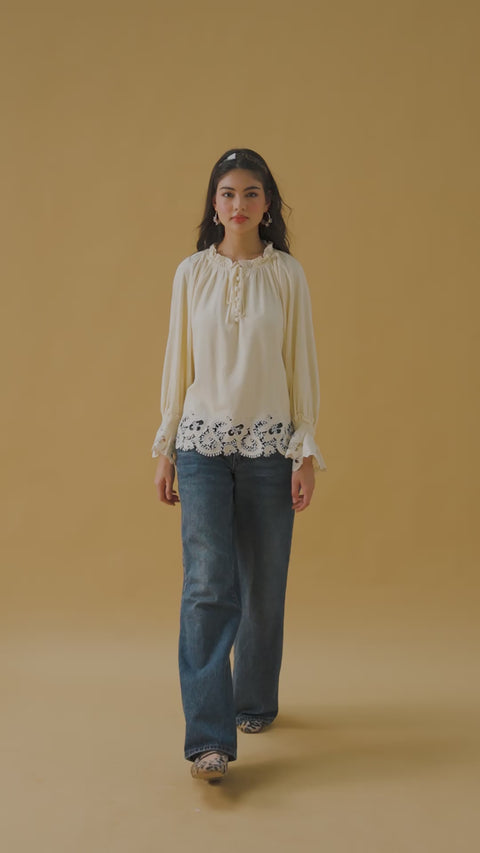LYLA BLOUSE IN HEIRLOOM