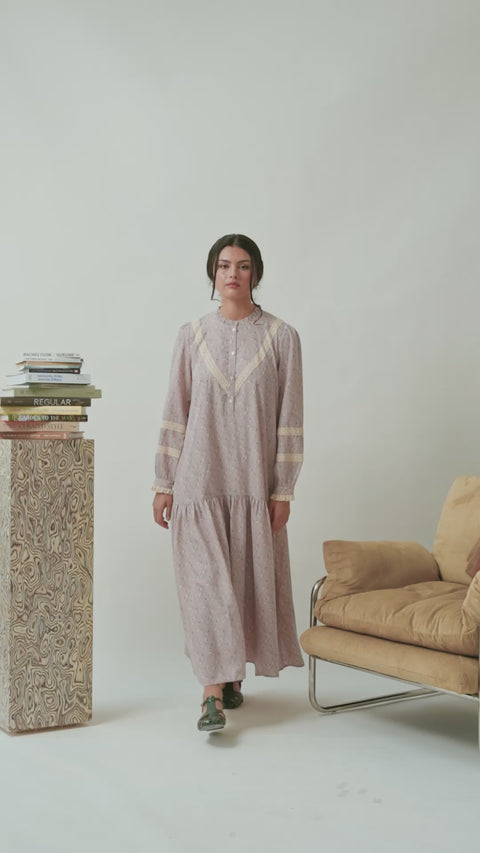 LUNDI DRESS IN ANTIQUE ROSE