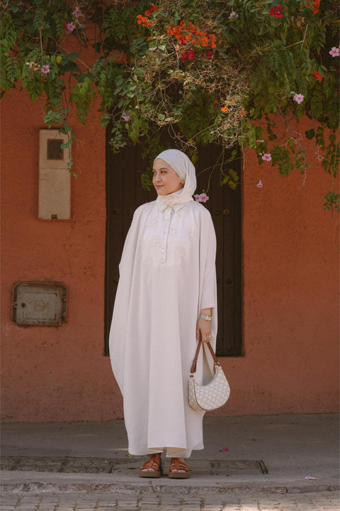NAHLA KAFTAN IN PEARL