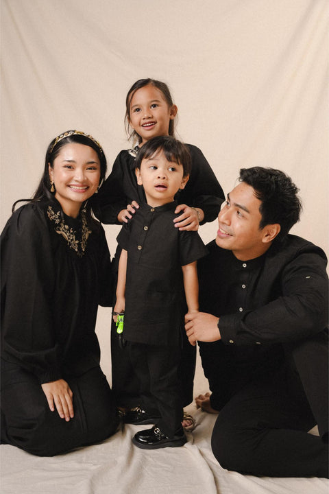 TASNIM KURUNG IN MIDNIGHT