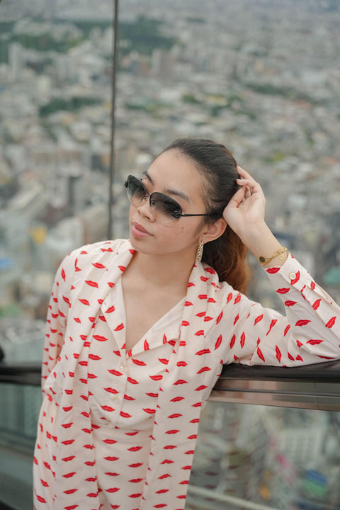 LIP PRINT BLOUSE