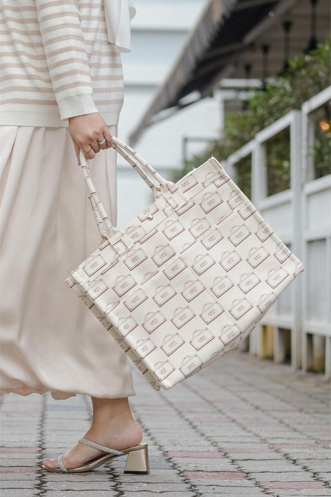 PETIT MOI TOTE BAG IN CLASSIC MONOGRAM