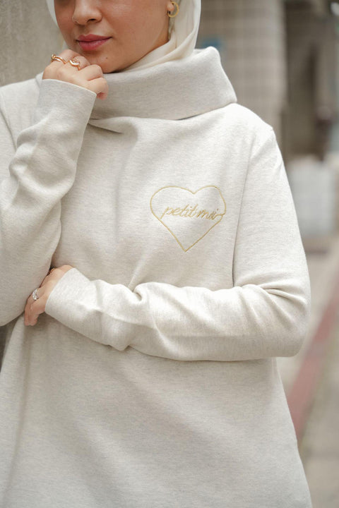 CLASSIC TURTLENECK TOP IN STONE