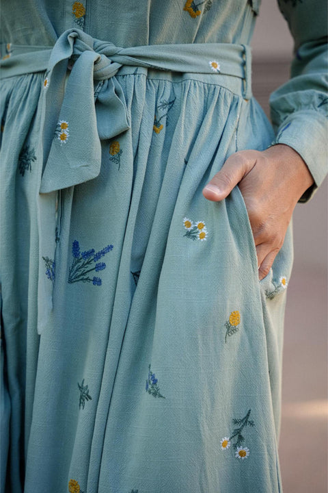 NAEMA DRESS IN TEAL FLORAL