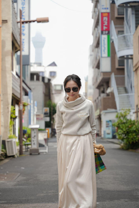 CLASSIC TURTLENECK TOP IN STONE