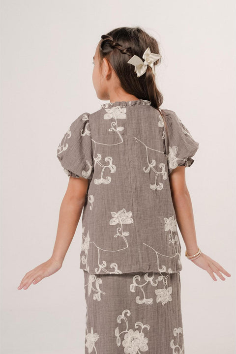 ESME KURUNG IN GREY