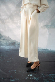 BRERA TROUSERS IN CREMA