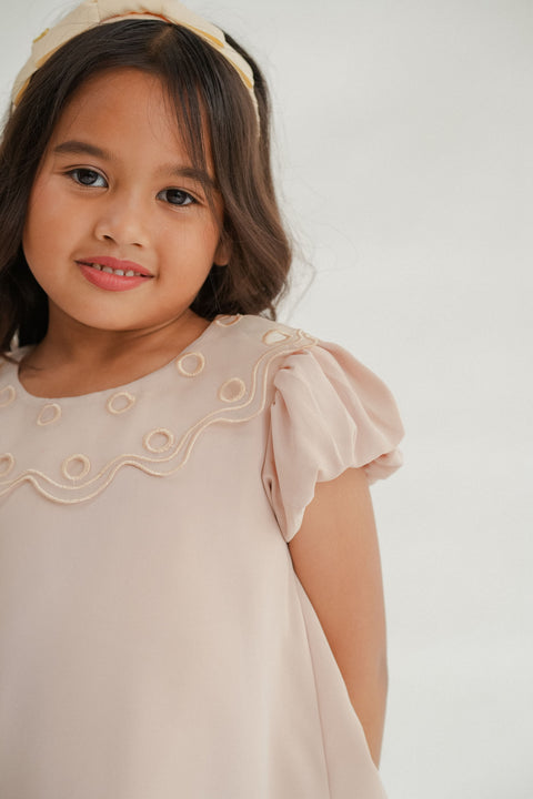 AVA KURUNG IN BLUSH