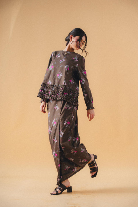 ARIA KURUNG IN ROSEWOOD