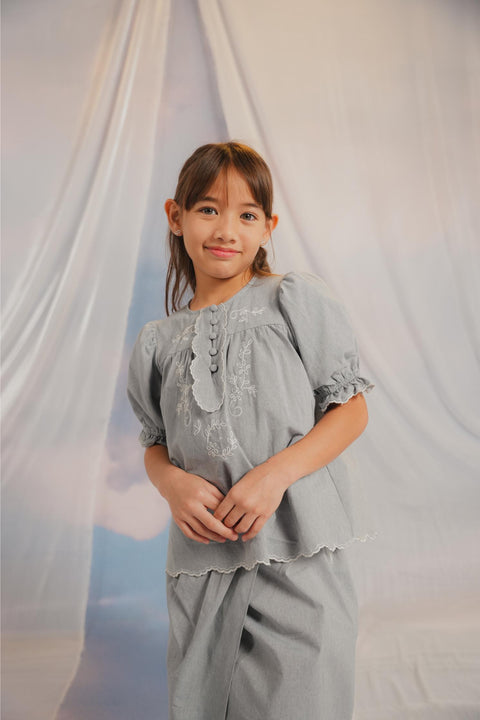 AURORA KURUNG IN CHAMBRAY