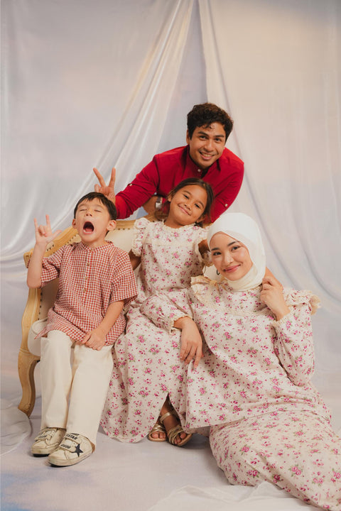 NAJAT KURUNG IN BURGUNDY FLORAL