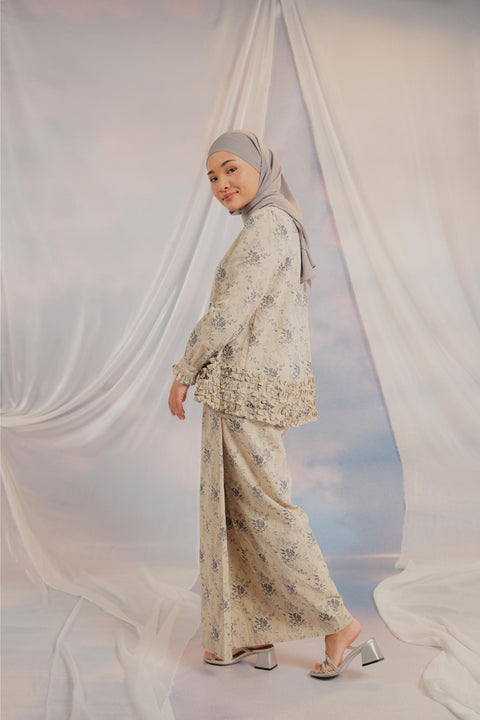 ARIA KURUNG IN VINTAGE BLUE