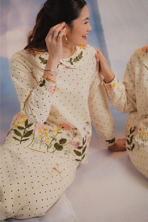 PENELOPE KURUNG IN BLOOM