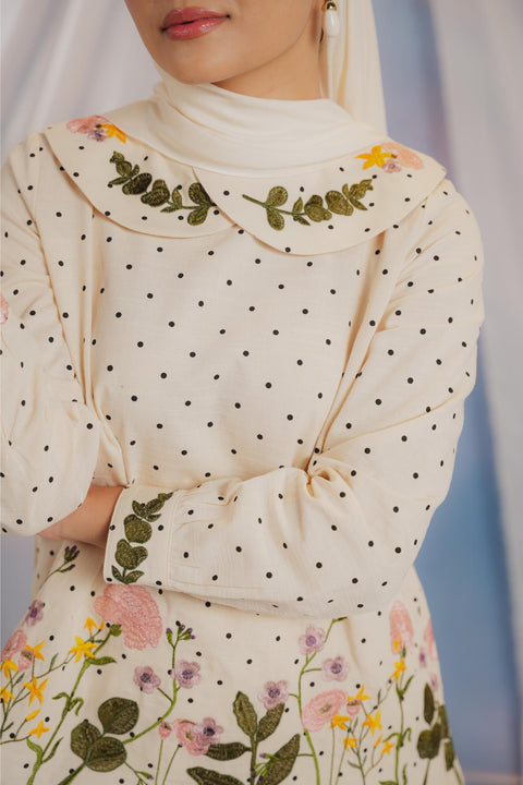 PENELOPE KURUNG IN BLOOM