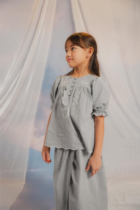 AURORA KURUNG IN CHAMBRAY