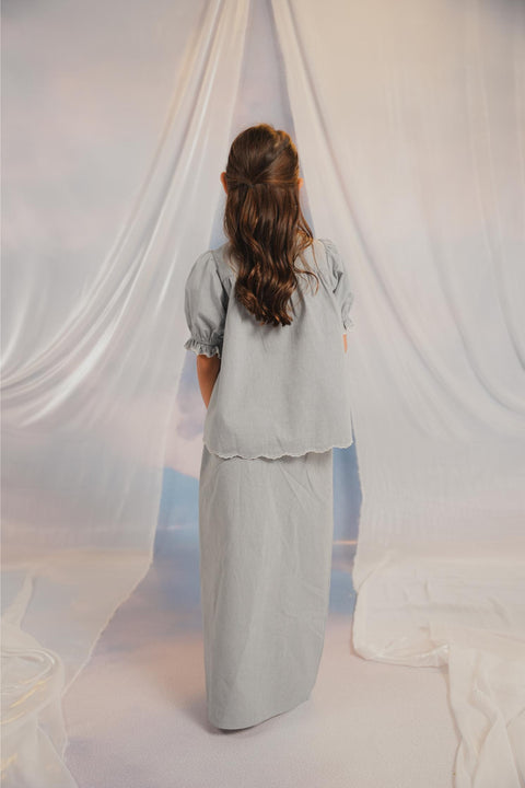 AURORA KURUNG IN CHAMBRAY