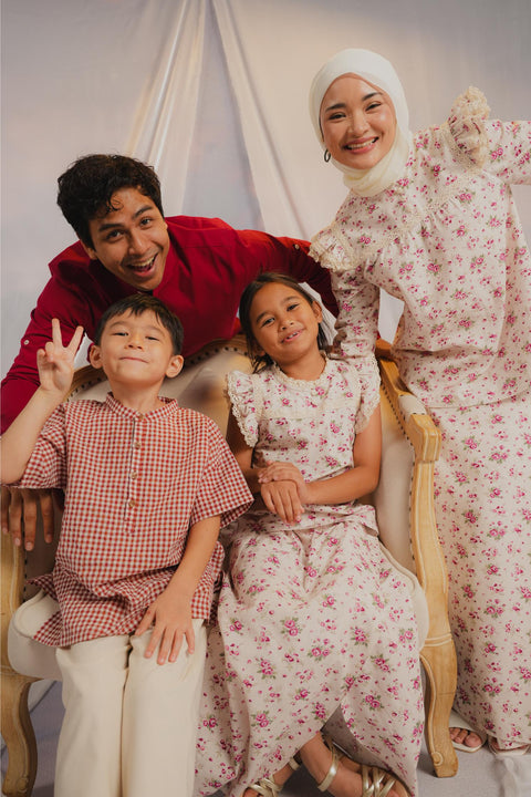 NAJAT KURUNG IN BURGUNDY FLORAL
