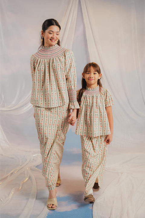 POPPY KURUNG IN ROCOCO