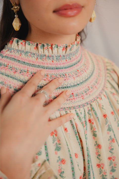 KATE KURUNG IN ROCOCO