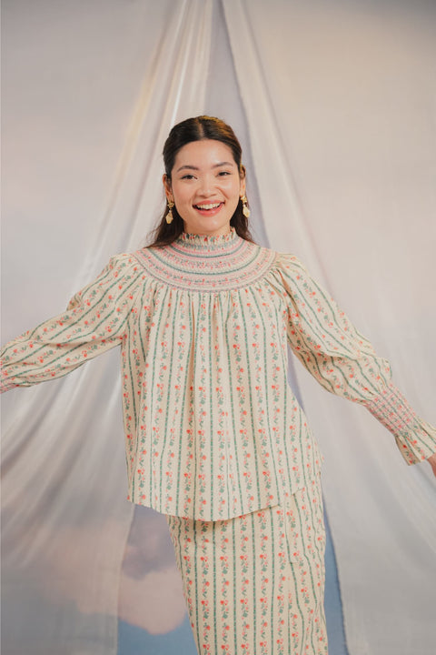KATE KURUNG IN ROCOCO