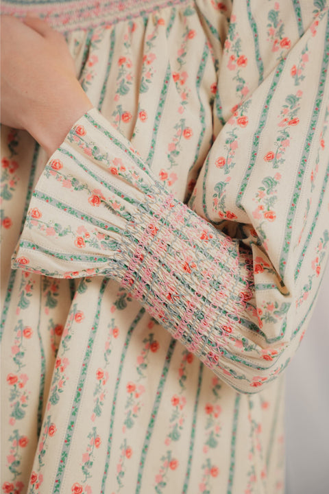 KATE KURUNG IN ROCOCO