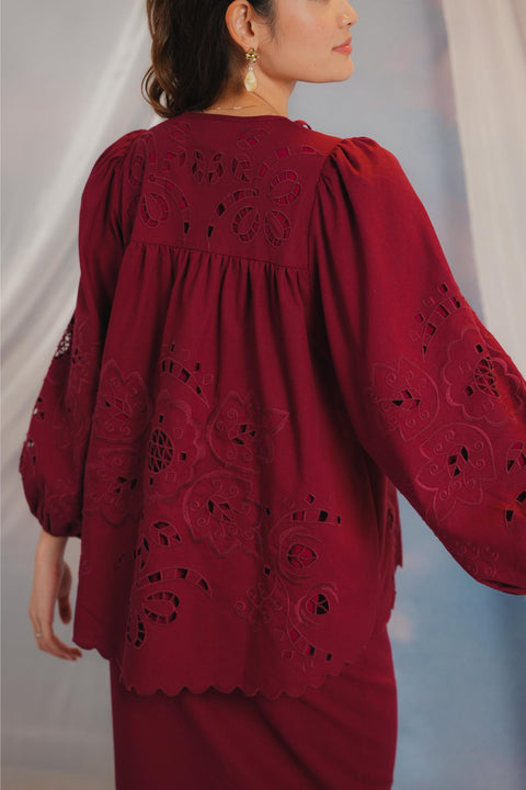 VENUS KURUNG IN BURGUNDY