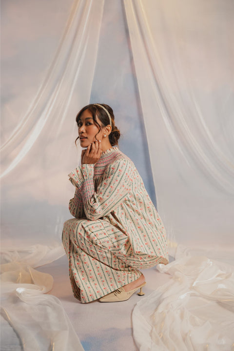 KATE KURUNG IN ROCOCO