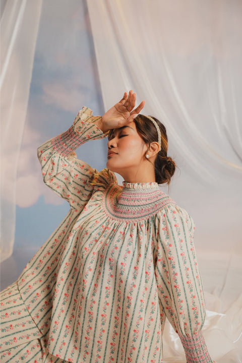 KATE KURUNG IN ROCOCO