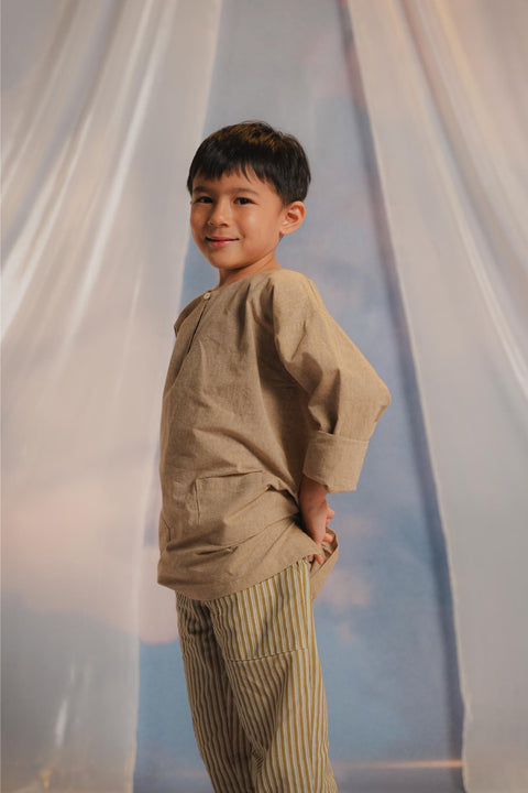 AHMAD IN MAPLE