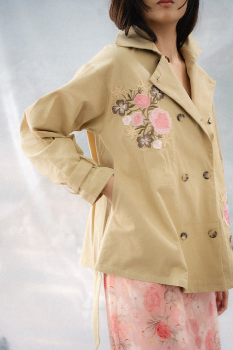 LE COOL TRENCH IN PRIMAVERA