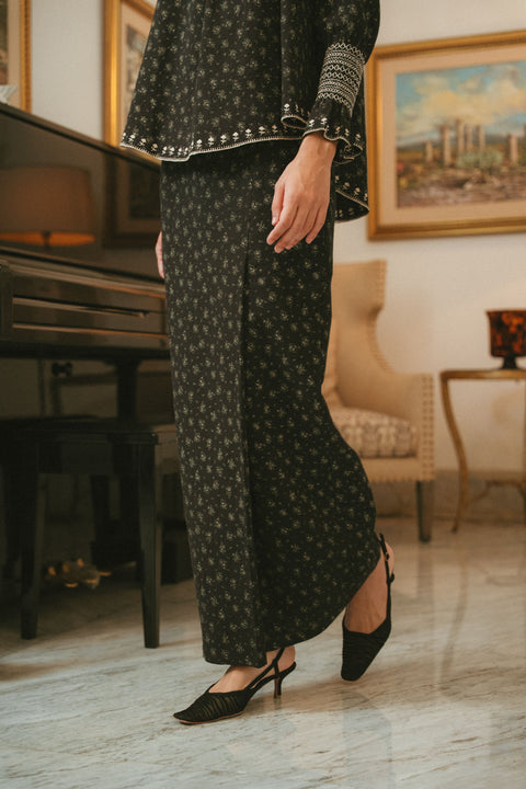 CARO KURUNG IN NOCTIFLORA