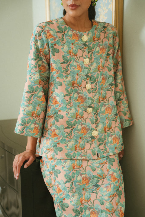 MAJORELLE KURUNG IN PEONY MIST