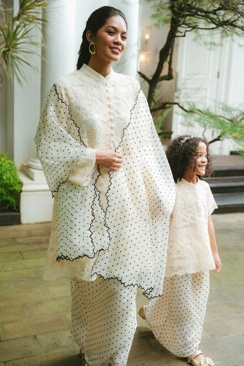 RAE KURUNG IN DOLCE TEMPO