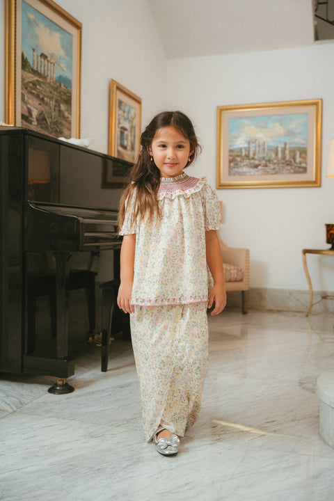 BEA KURUNG IN MIDSUMMER