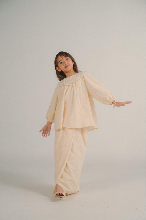 ELLIE KURUNG IN CHANTILLY