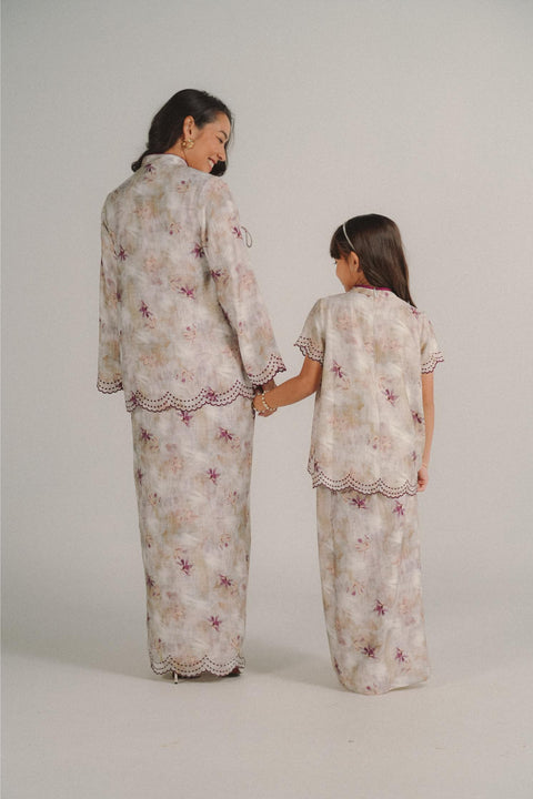 MEI KURUNG IN MAUVE