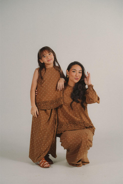SKYE KURUNG IN CINNAMON
